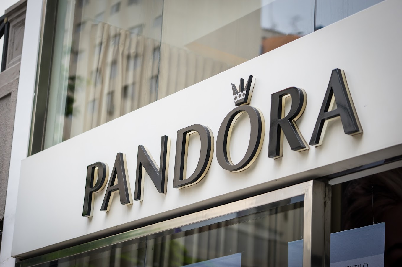 Pandora Oscar Freire.jpg